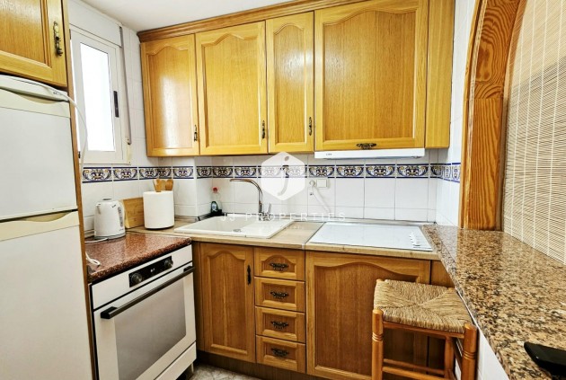 Tweedehands - Appartement / flat -
Torrevieja - Nueva Torrevieja