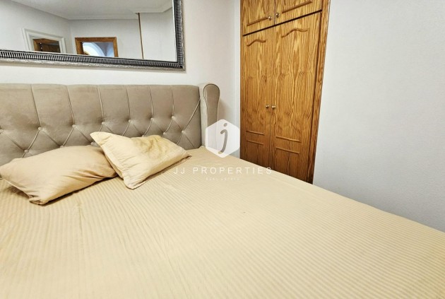 Tweedehands - Appartement / flat -
Torrevieja - Nueva Torrevieja