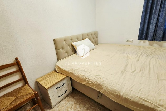 Tweedehands - Appartement / flat -
Torrevieja - Nueva Torrevieja
