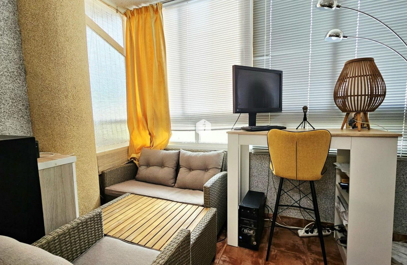 Tweedehands - Appartement / flat -
Torrevieja - Nueva Torrevieja
