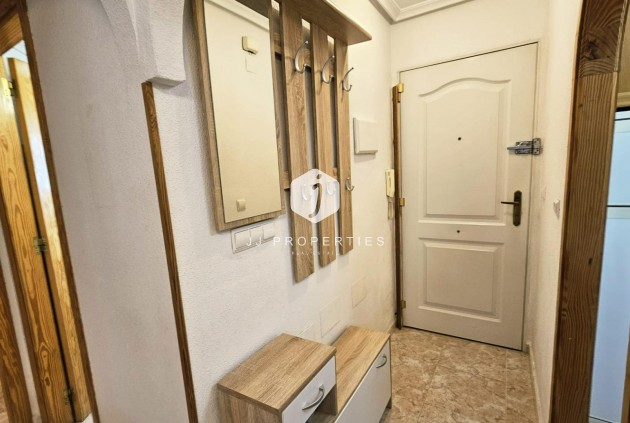 Tweedehands - Appartement / flat -
Torrevieja - Nueva Torrevieja