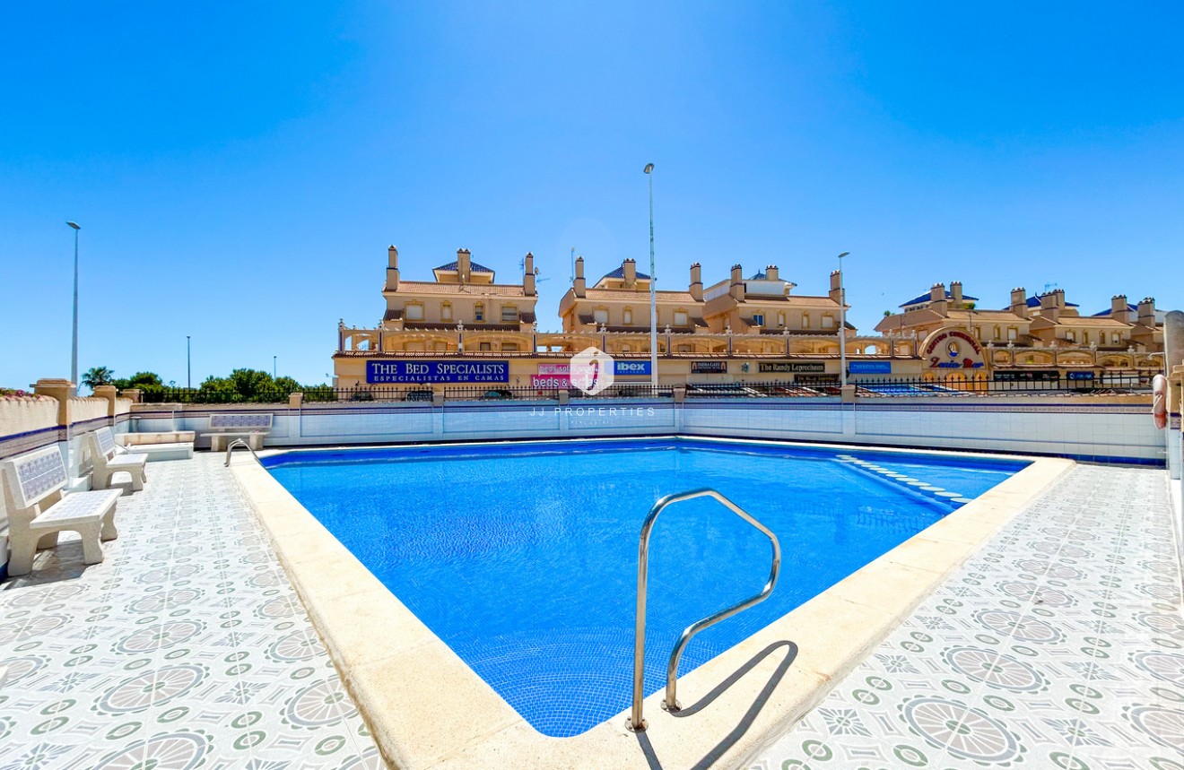 Resale - Apartment / flat -
La Zenia - Costa Blanca
