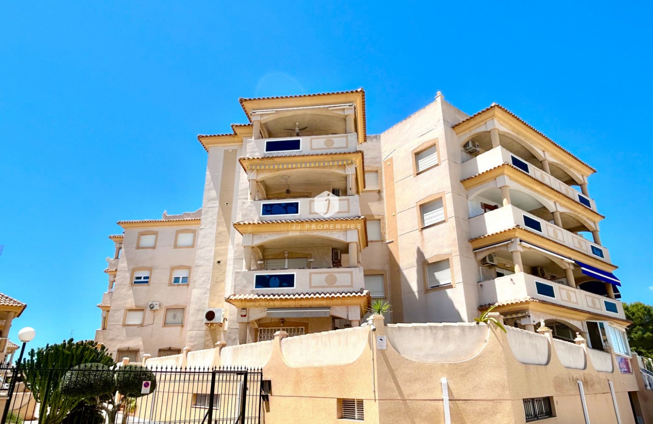 Resale - Apartment / flat -
La Zenia - Costa Blanca