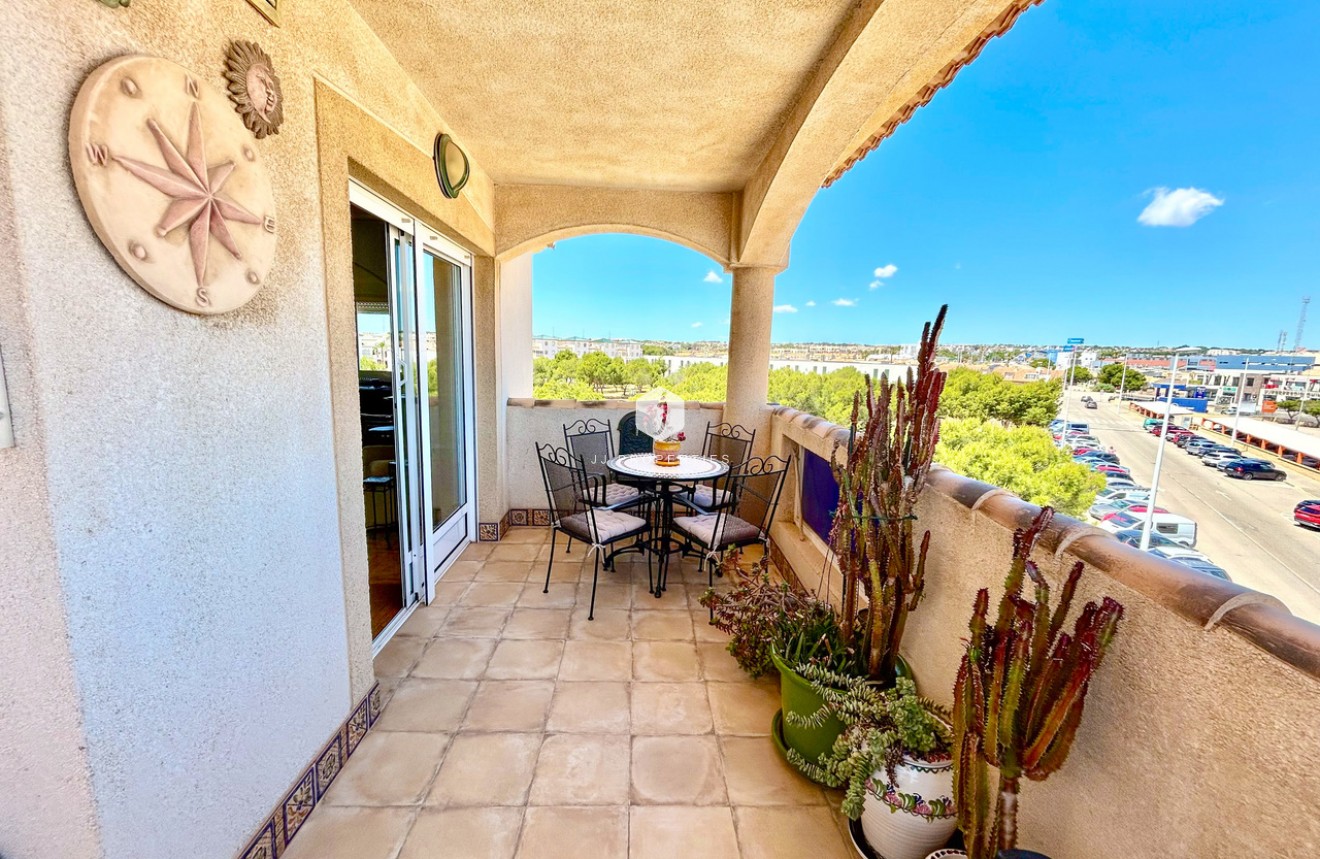 Resale - Apartment / flat -
La Zenia - Costa Blanca