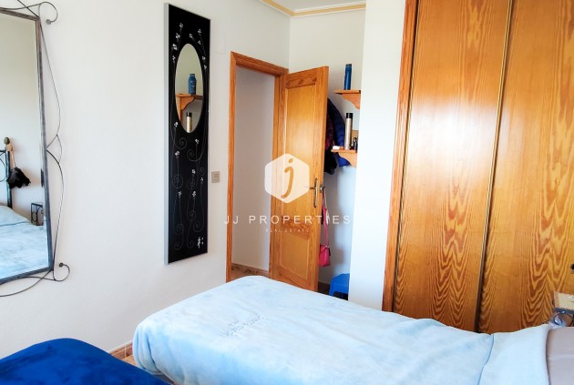 Resale - Apartment / flat -
La Zenia - Costa Blanca