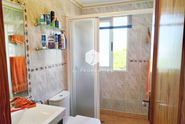 Resale - Apartment / flat -
La Zenia - Costa Blanca