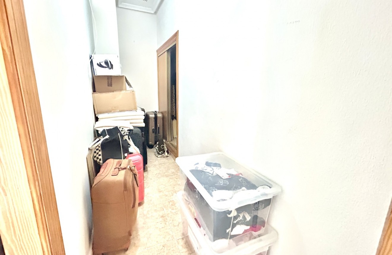 Resale - Villa -
Catral - Costa Blanca