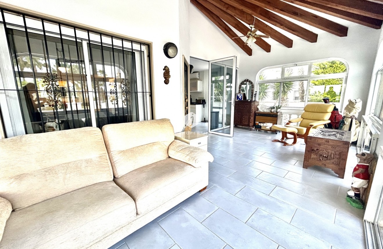 Resale - Villa -
Catral - Costa Blanca