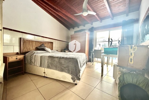 Resale - Villa -
Catral - Costa Blanca