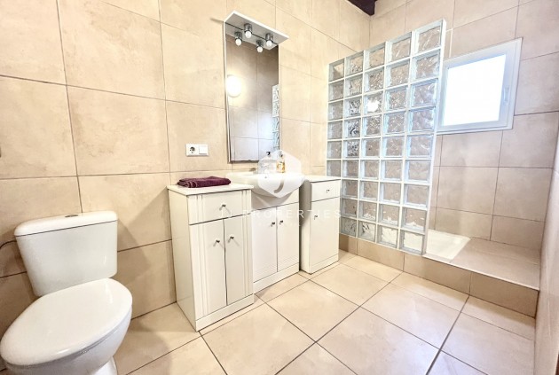 Resale - Villa -
Catral - Costa Blanca
