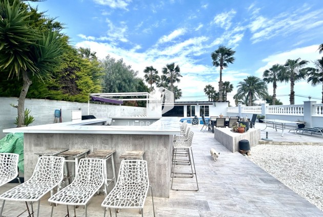 Resale - Villa -
Catral - Costa Blanca
