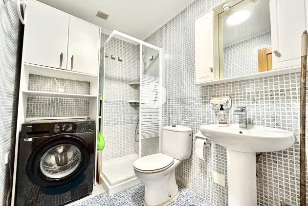 Tweedehands - Appartement / flat -
Torrevieja - Costa Blanca