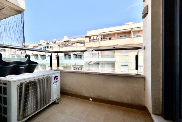 Tweedehands - Appartement / flat -
Torrevieja - Costa Blanca