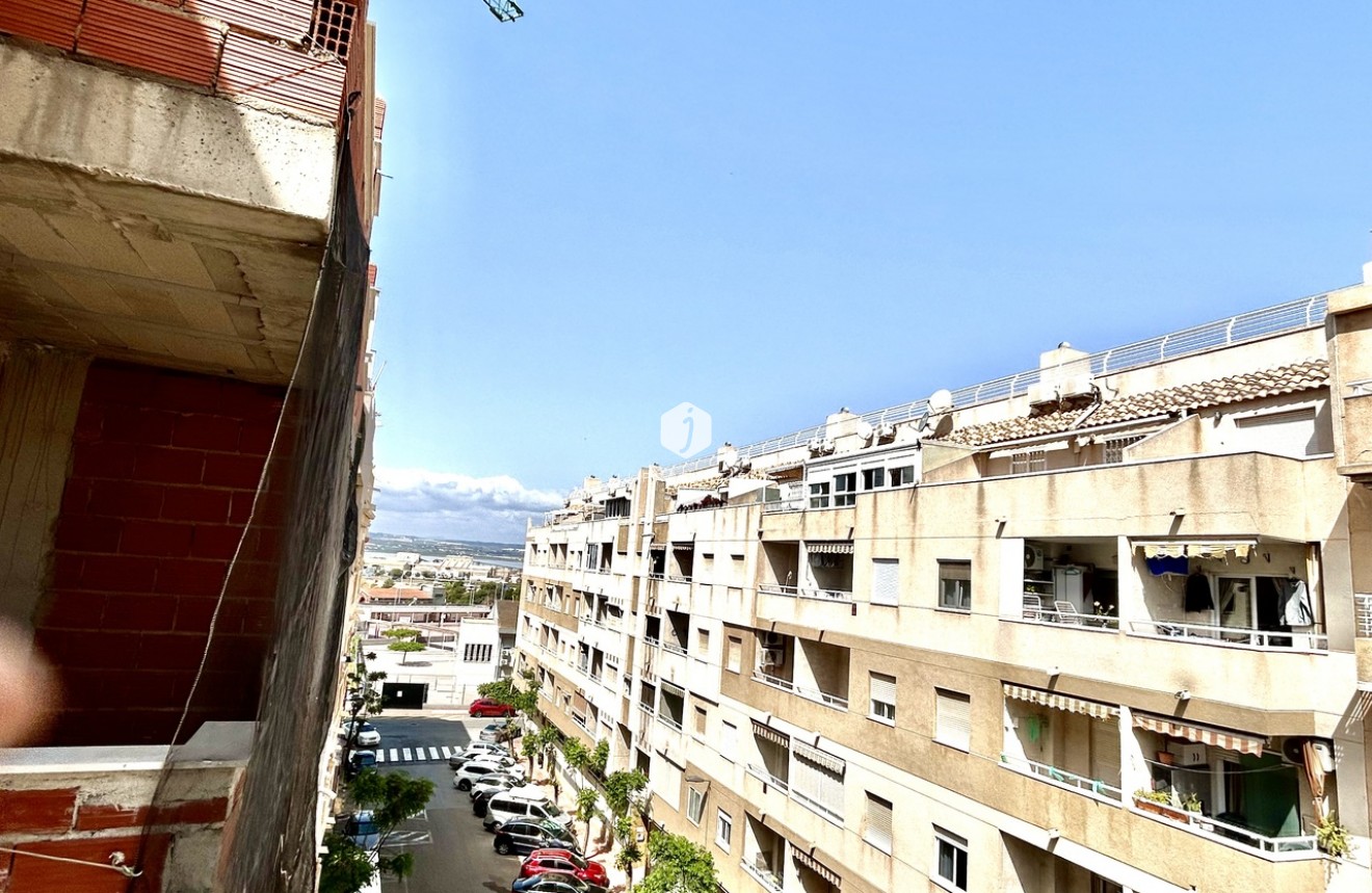 Tweedehands - Appartement / flat -
Torrevieja - Costa Blanca