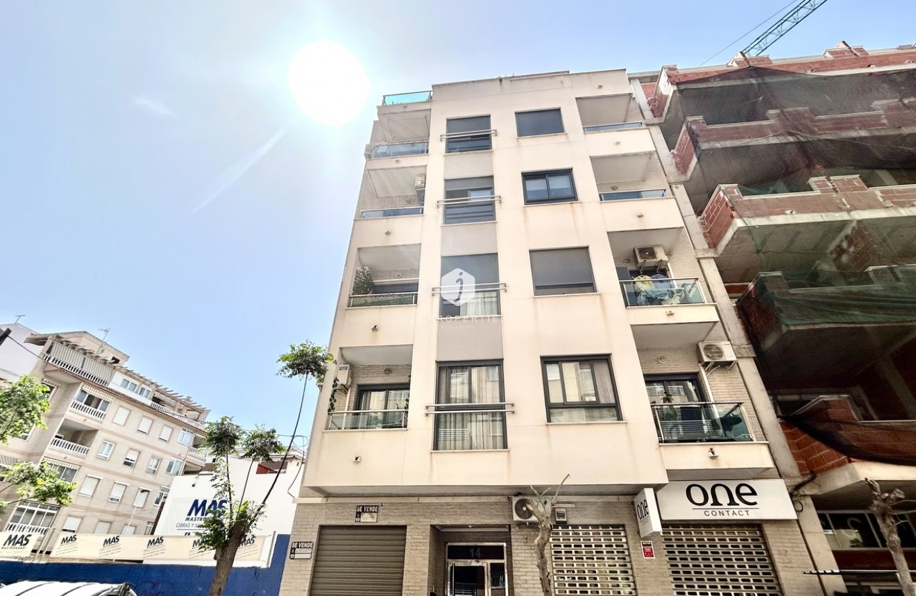 Tweedehands - Appartement / flat -
Torrevieja - Costa Blanca