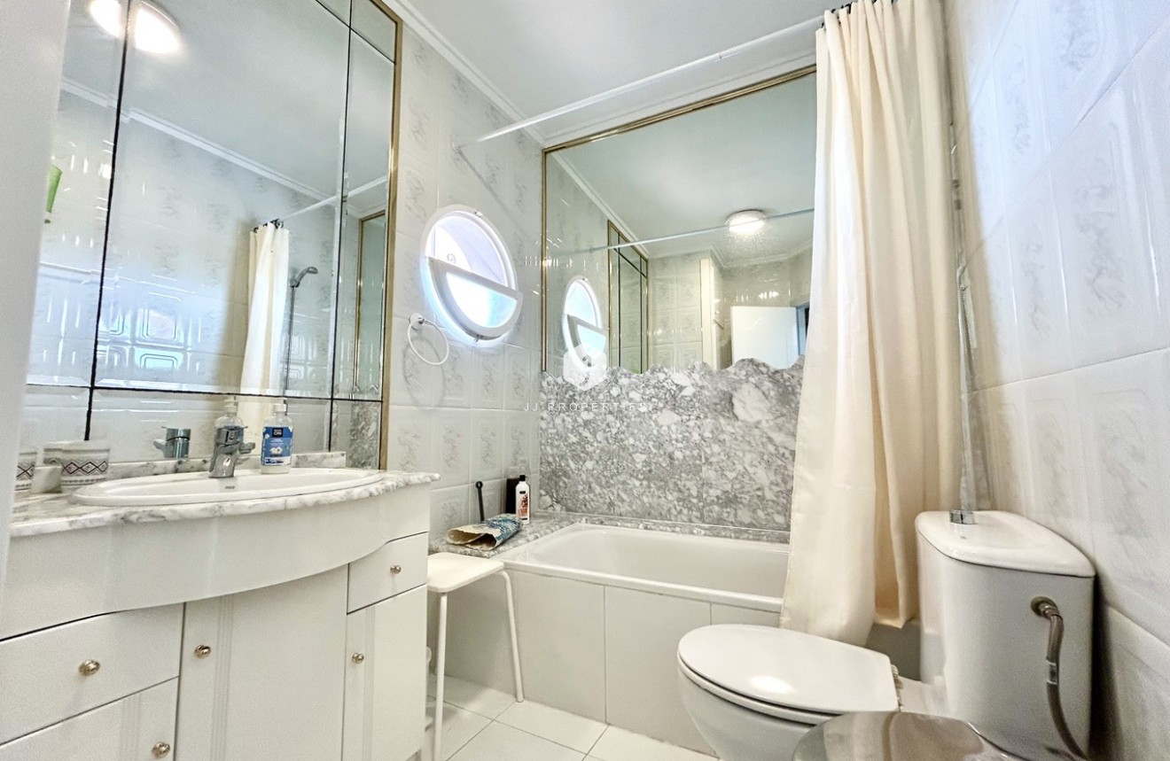 D'occasion - Appartement -
Los Altos - Costa Blanca
