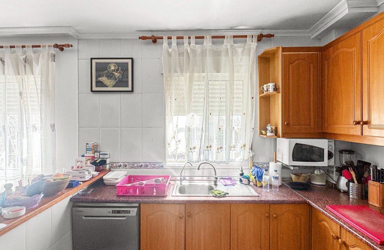 Segunda mano - Bungalow -
Orihuela Costa - Costa Blanca