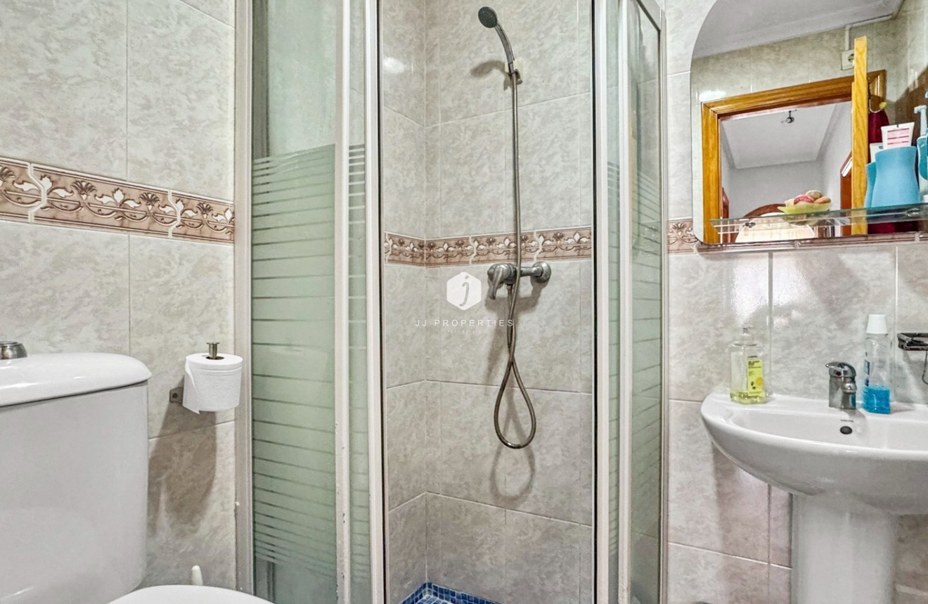 Segunda mano - Bungalow -
Orihuela Costa - Costa Blanca