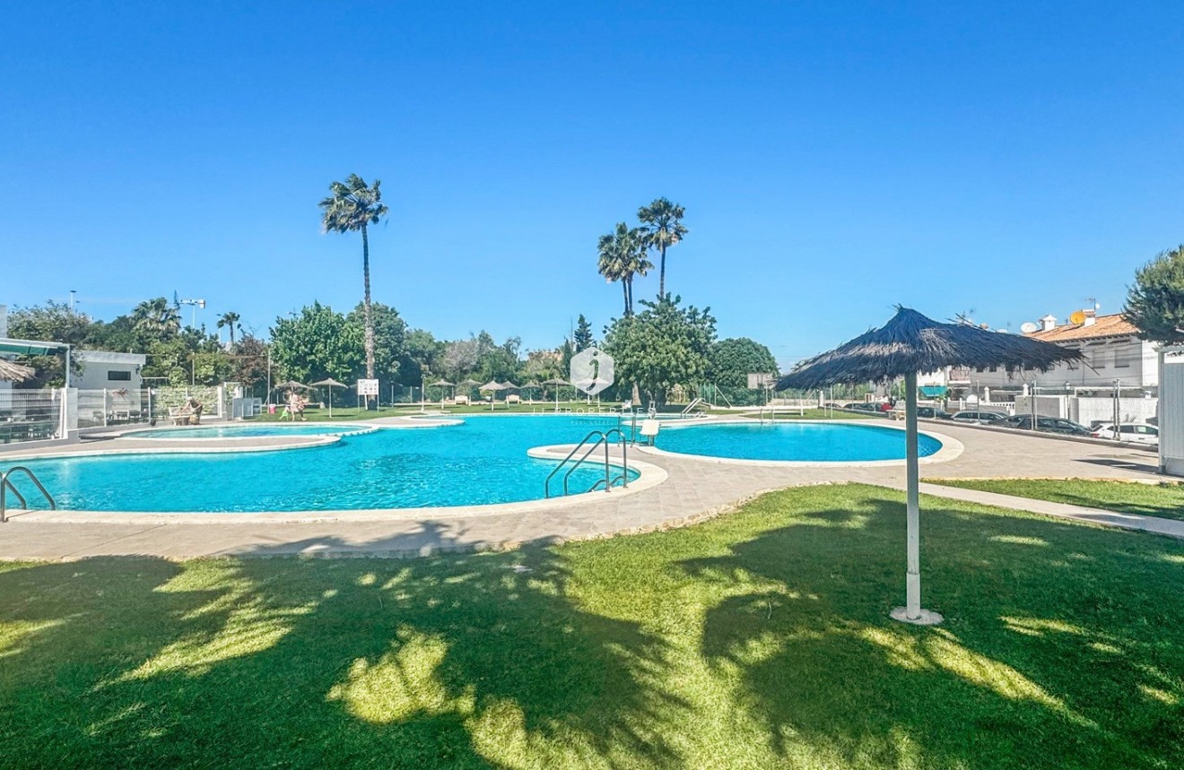 Tweedehands - Bungalow -
Torrevieja - Costa Blanca