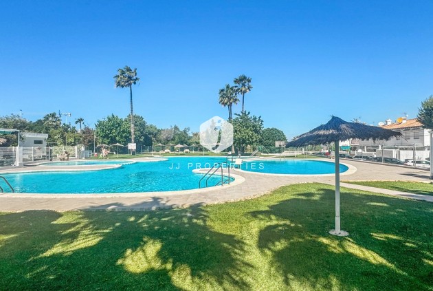 Tweedehands - Bungalow -
Torrevieja - Costa Blanca