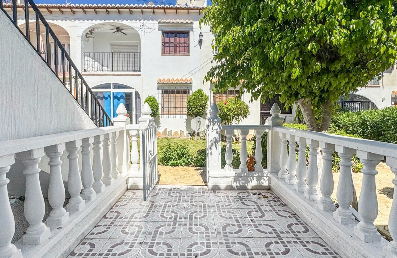 Tweedehands - Bungalow -
Torrevieja - Costa Blanca