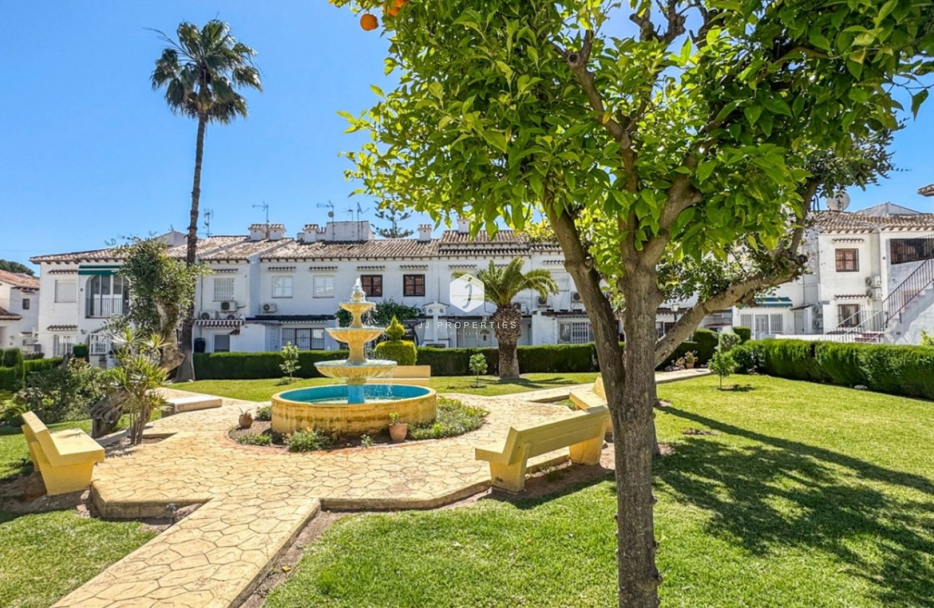 Tweedehands - Bungalow -
Torrevieja - Costa Blanca