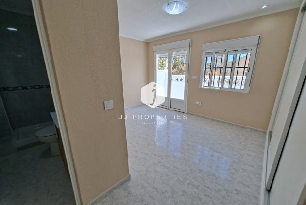 Tweedehands - Chalet -
San Fulgencio - Costa Blanca