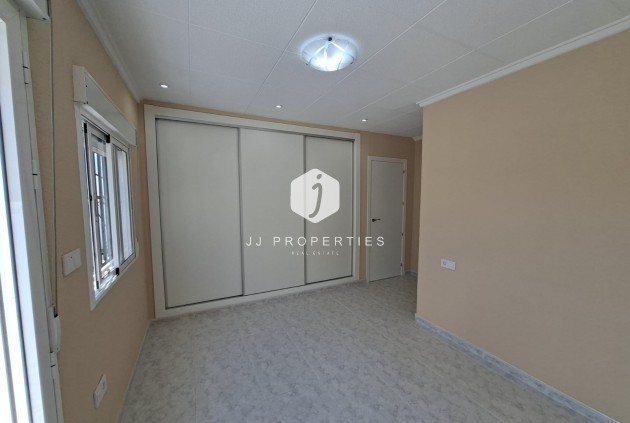 Tweedehands - Chalet -
San Fulgencio - Costa Blanca