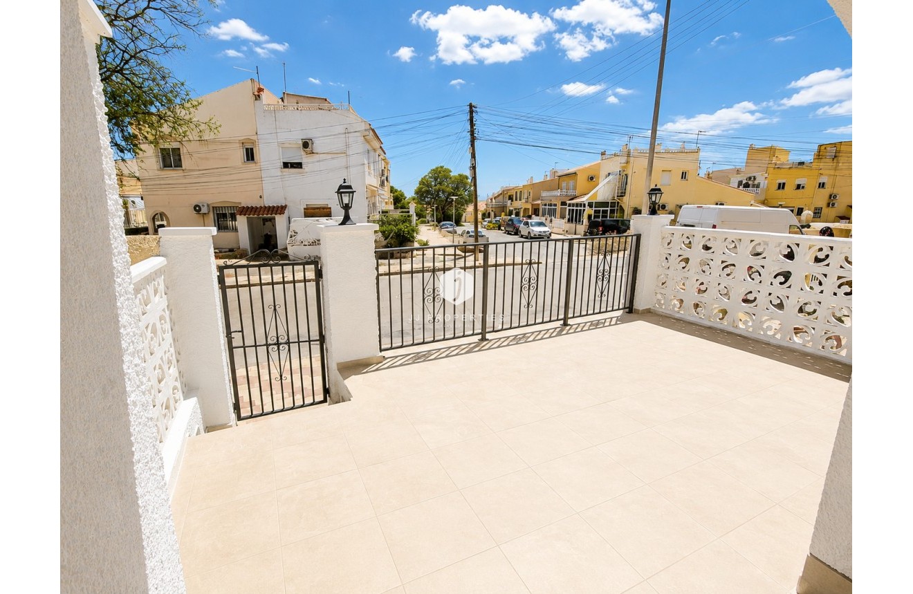 D'occasion - Chalet -
San Fulgencio - Costa Blanca