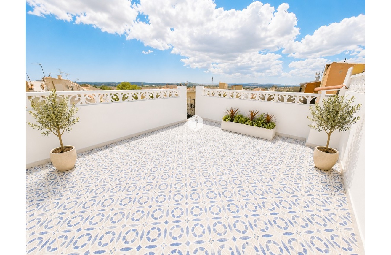 D'occasion - Chalet -
San Fulgencio - Costa Blanca