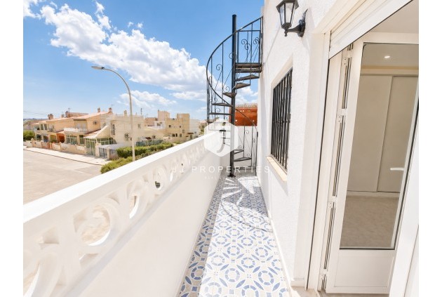 D'occasion - Chalet -
San Fulgencio - Costa Blanca