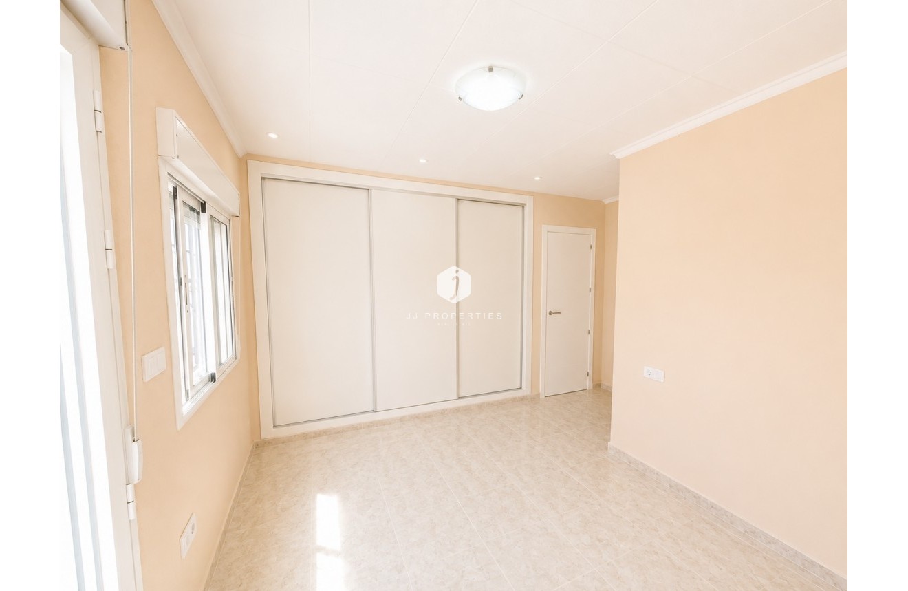 D'occasion - Chalet -
San Fulgencio - Costa Blanca