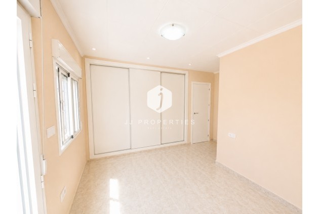 D'occasion - Chalet -
San Fulgencio - Costa Blanca