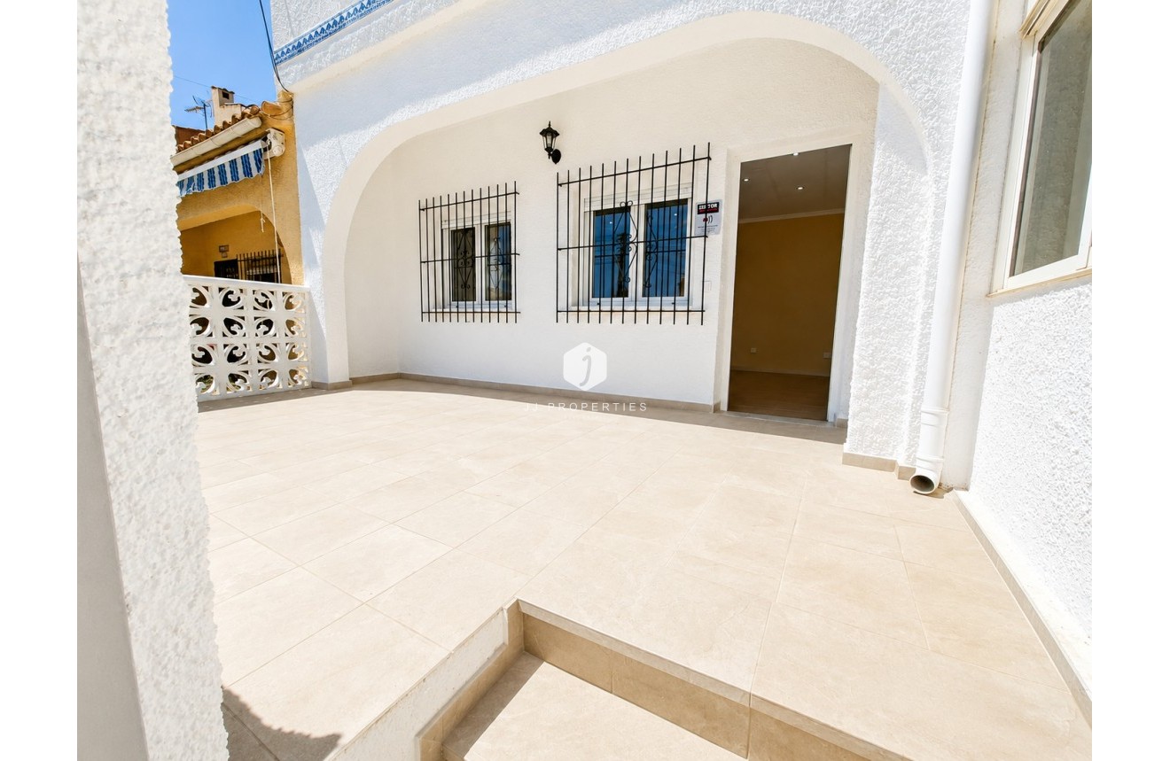 D'occasion - Chalet -
San Fulgencio - Costa Blanca