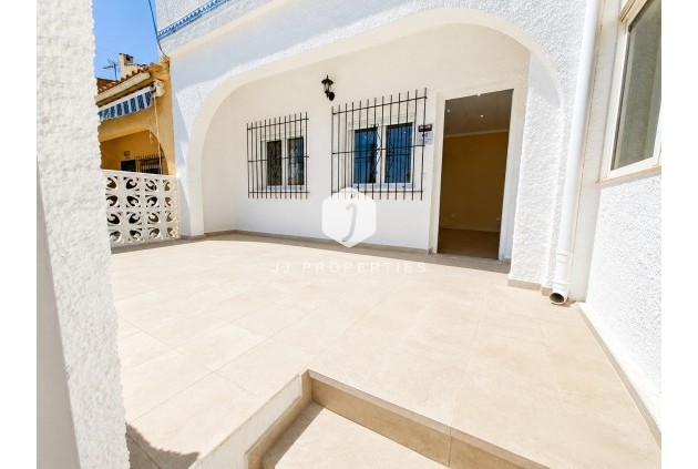 D'occasion - Chalet -
San Fulgencio - Costa Blanca