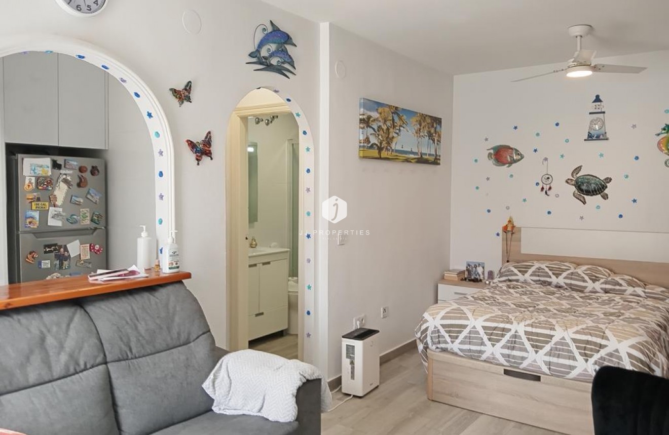 D'occasion - Appartement -
Torrevieja - LA LOMA