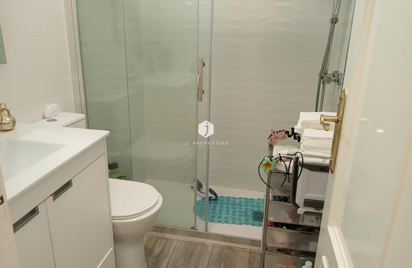 D'occasion - Appartement -
Torrevieja - LA LOMA