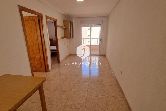 Aus zweiter Hand - Wohnung -
Torrevieja - El molino