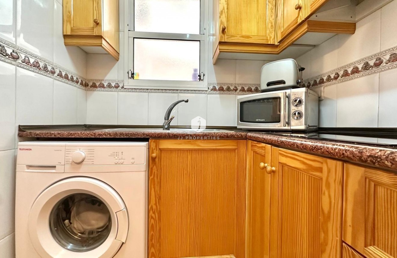 Aus zweiter Hand - Wohnung -
Torrevieja - Centro