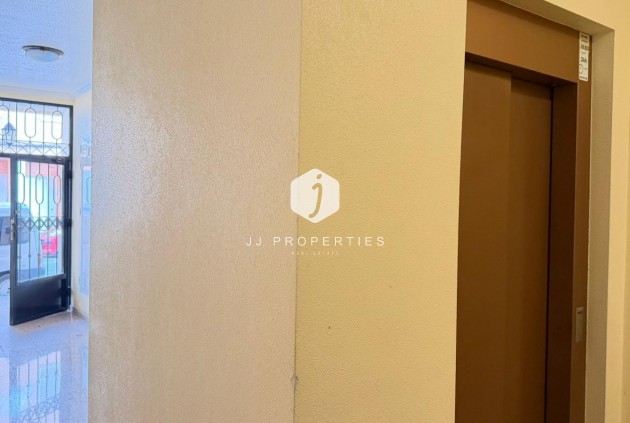 Tweedehands - Appartement / flat -
Benijofar - Pueblo 4