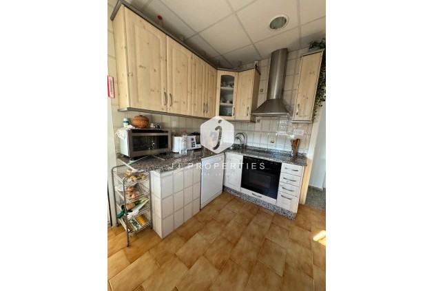Resale - Villa -
Albatera - Partida Lomas