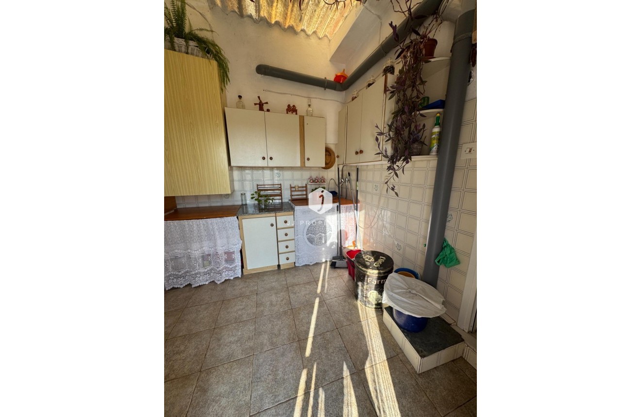 Resale - Villa -
Albatera - Partida Lomas