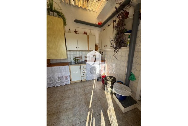 Resale - Villa -
Albatera - Partida Lomas