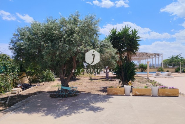 Resale - Villa -
Los Montesinos - Costa Blanca