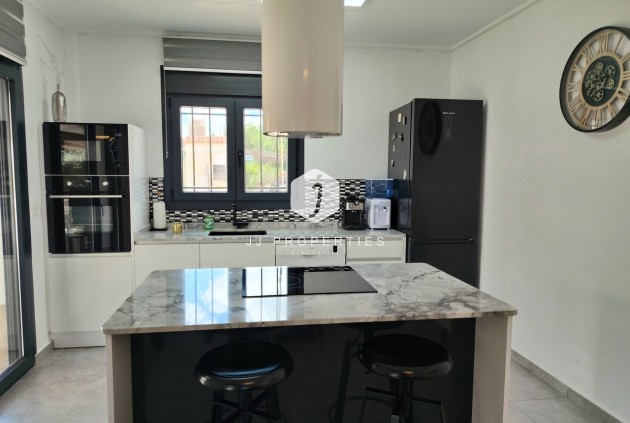 Resale - Villa -
Los Montesinos - Costa Blanca