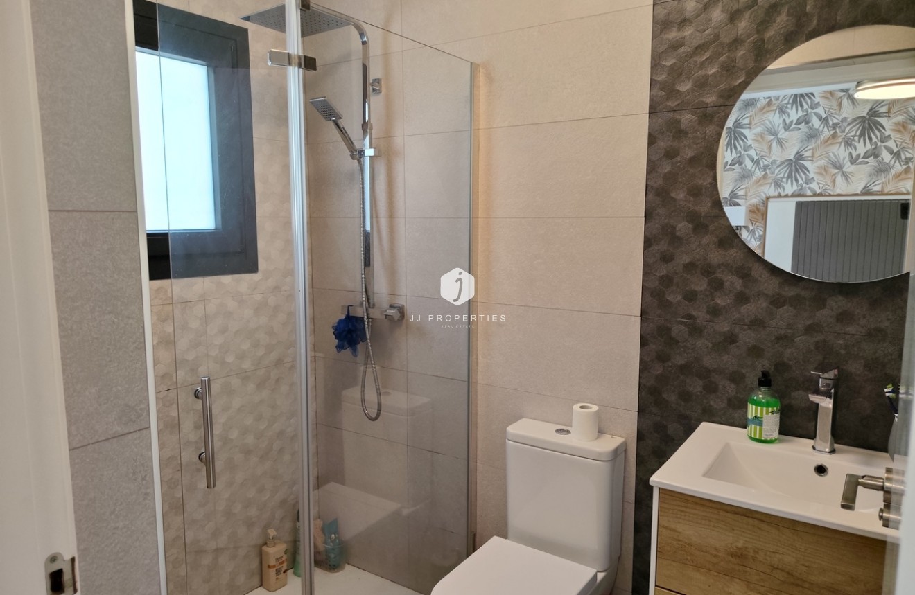 Resale - Villa -
Los Montesinos - Costa Blanca