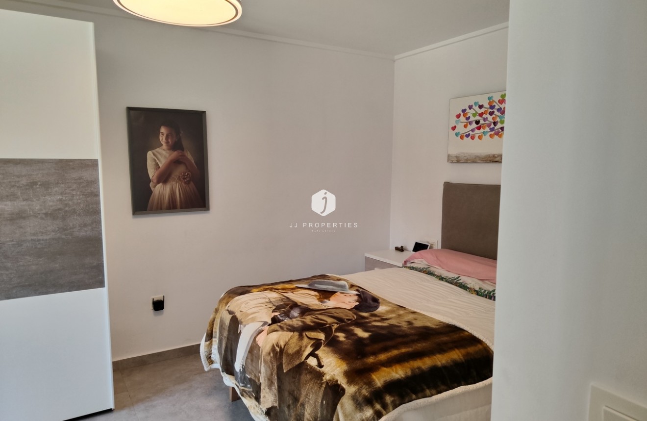 Resale - Villa -
Los Montesinos - Costa Blanca