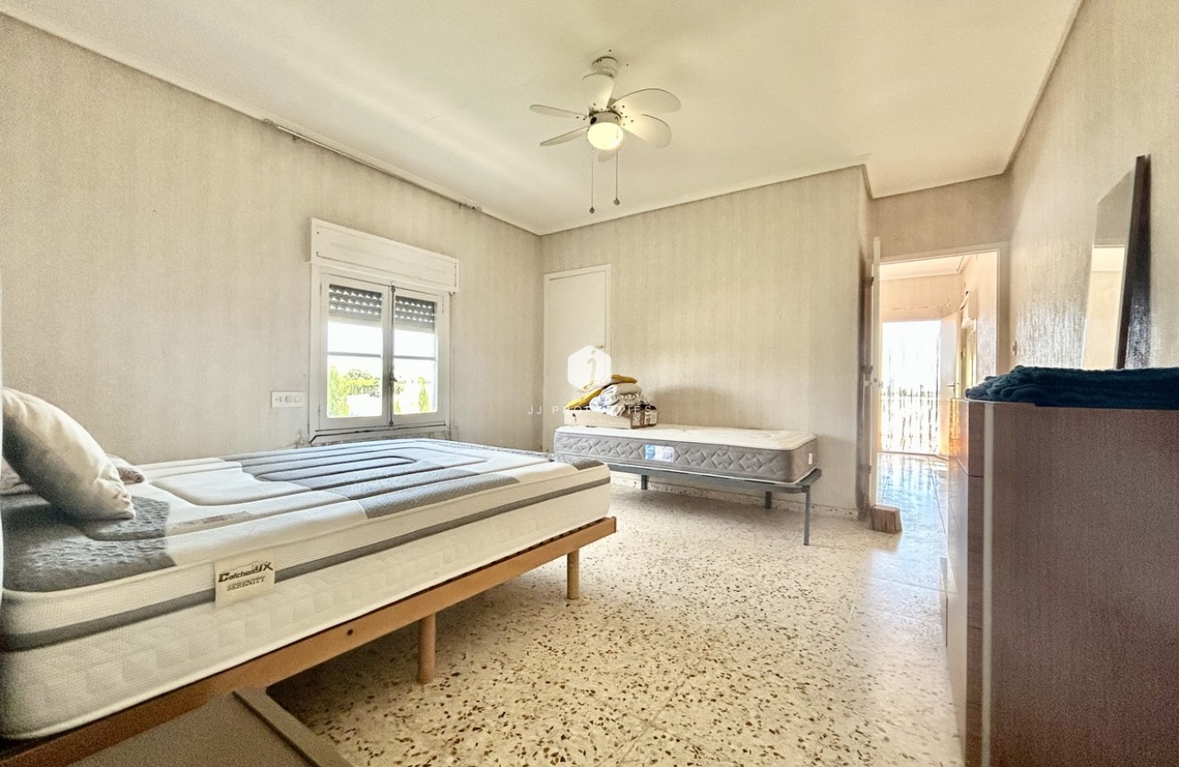 Resale - Villa -
Los Montesinos - Costa Blanca