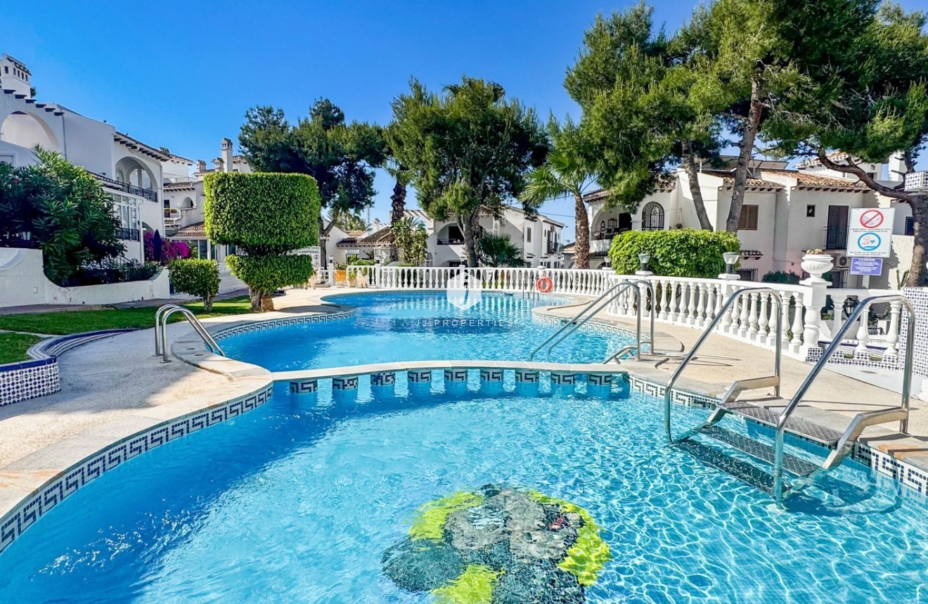 Tweedehands - Bungalow -
Torrevieja - Costa Blanca