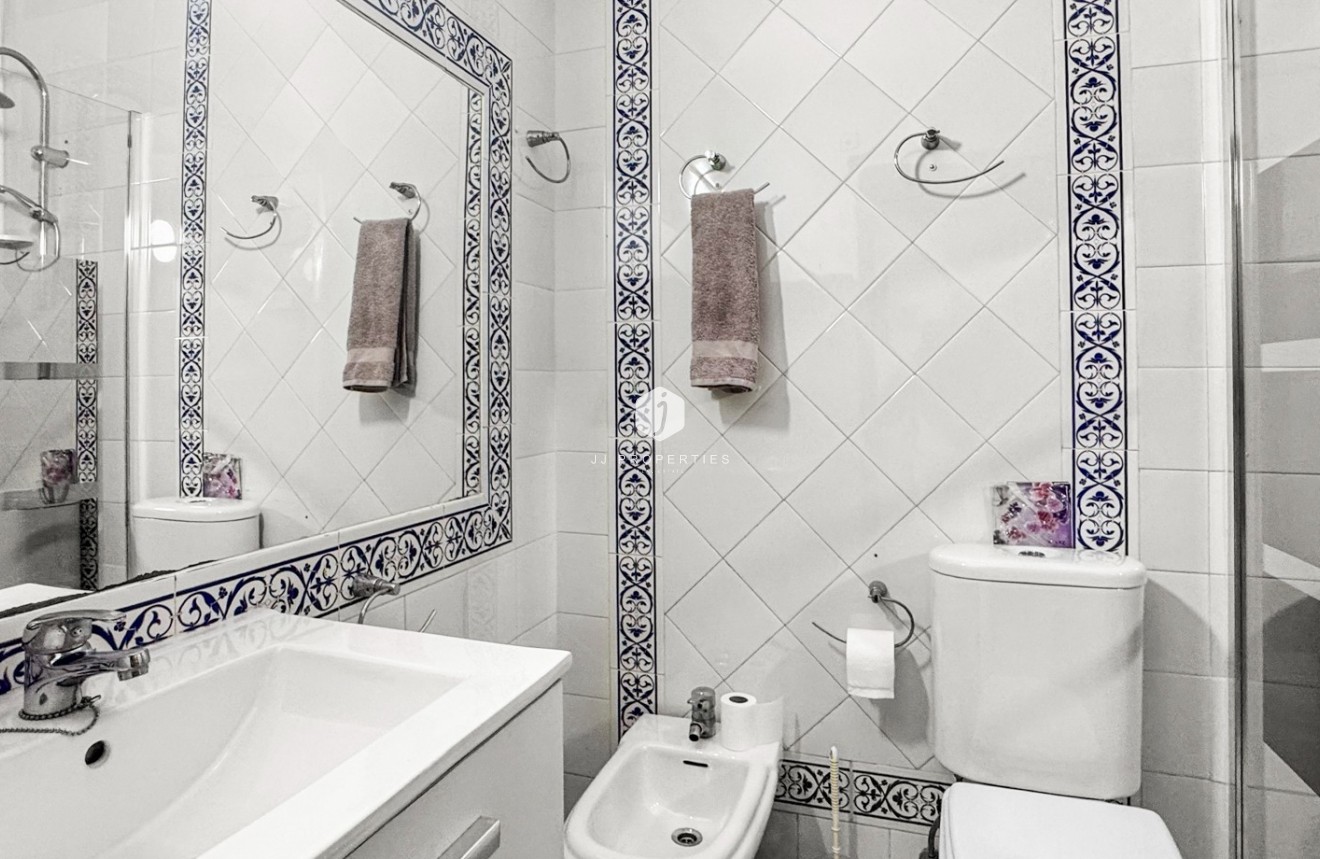 Tweedehands - Bungalow -
Torrevieja - Costa Blanca